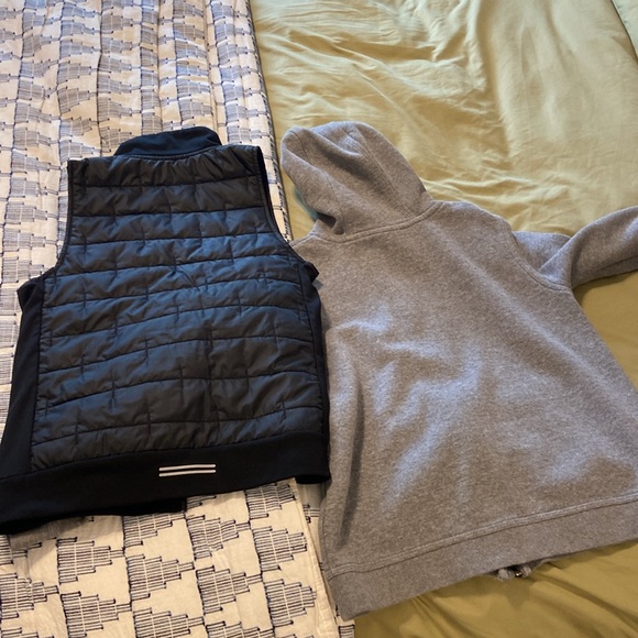 Kids Nike Zip Up and Nike Vest bundle - Picture 12 of 12